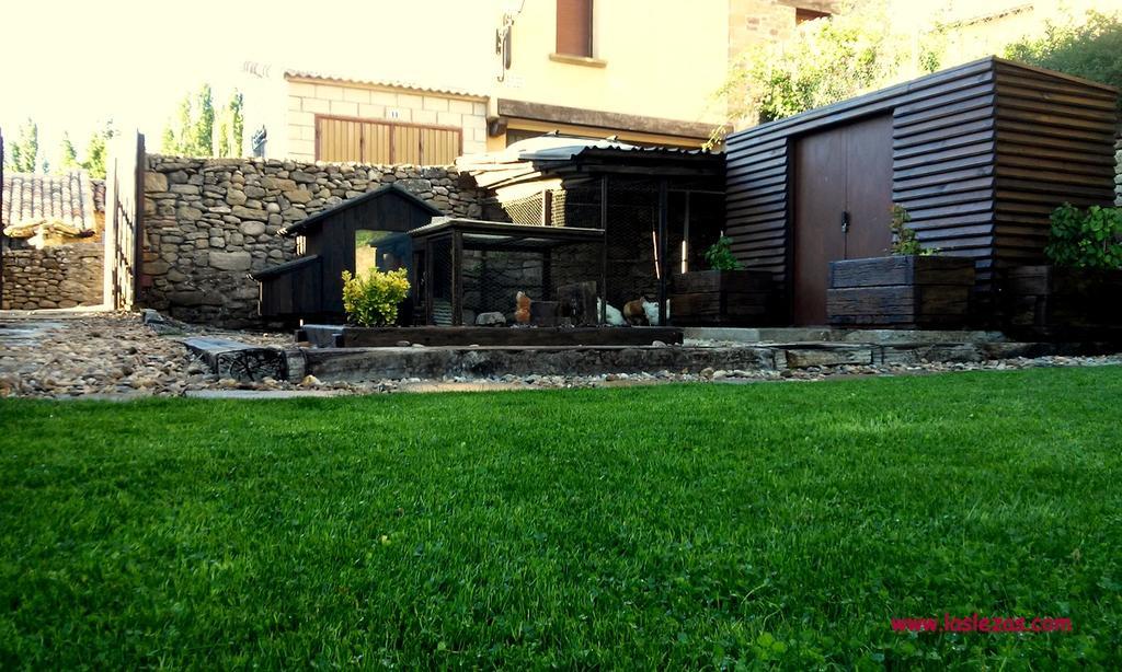 Casa Rural Las Lezas Biel Esterno foto